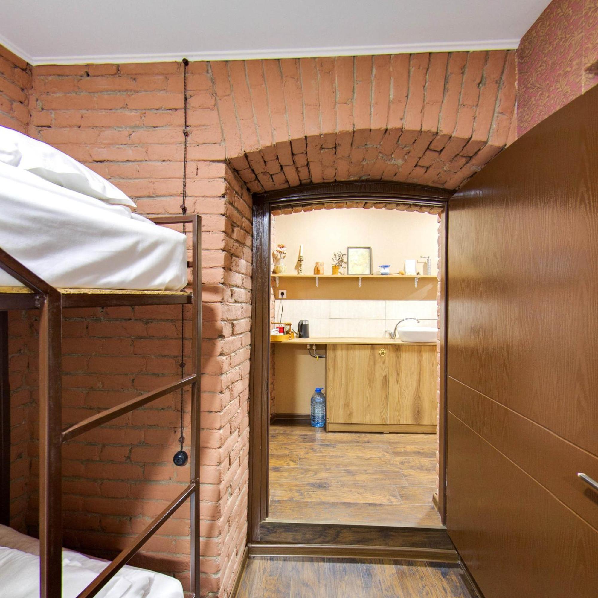 Hostel Pirosmani Tbilissi Extérieur photo